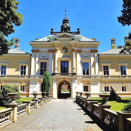 Zamek Svetla Nad Sazavou Hotel Екстериор снимка